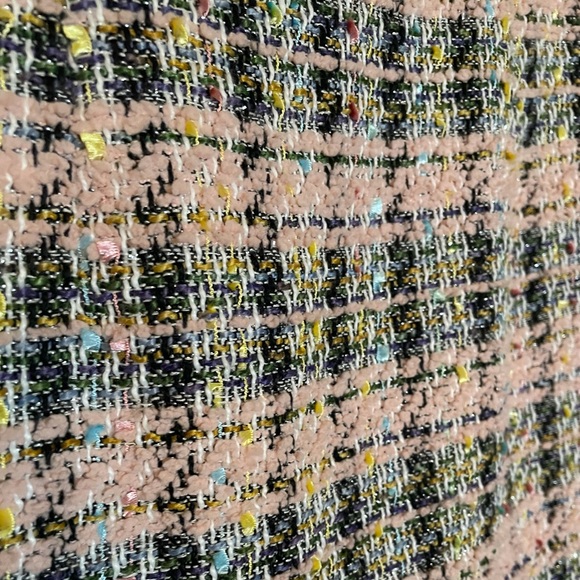 Cute Tweed Dress with Pleat - Picture 2 of 4